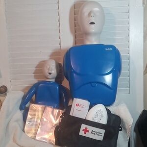 Red Cross CPR Bag with Manikins
